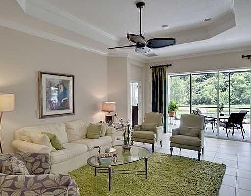 3rd image of 12025 Thornhill Ct