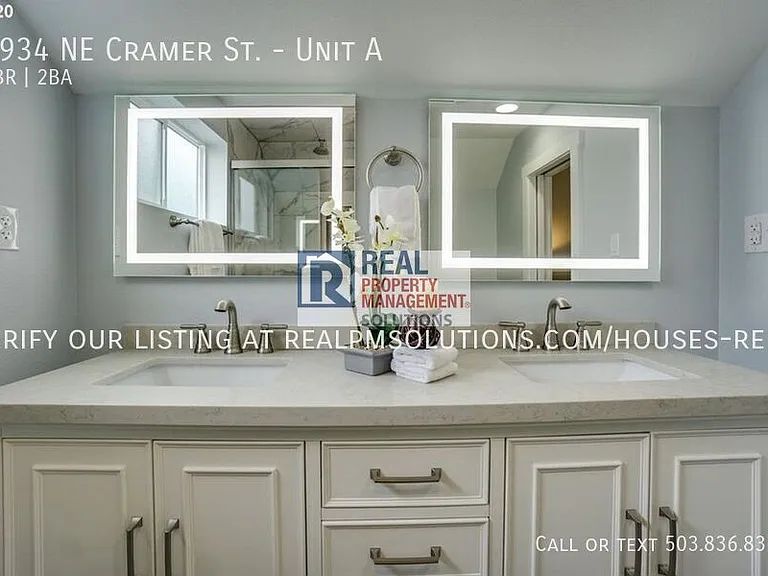 1934 NE Cramer St #A — Photo 20