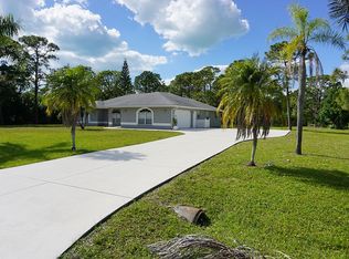 1720 Chadwick Rd, Englewood, FL 34223