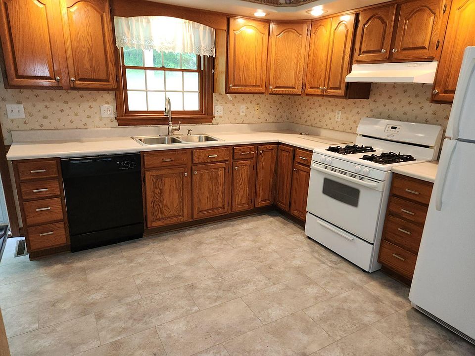 3433 Juniata Gap Rd, Altoona, PA 16601 Zillow