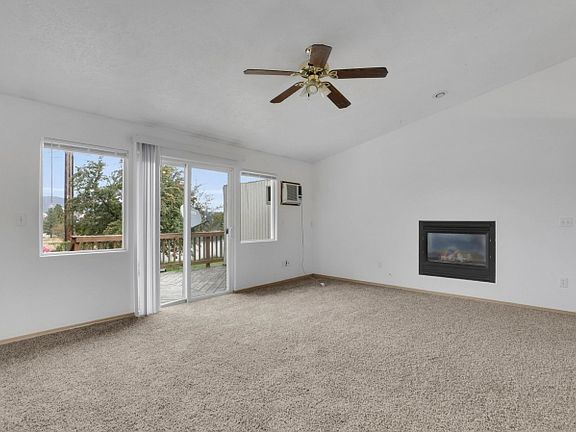 4th image of 15313 E Mission Ave