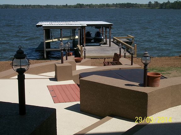 2nd image of 112 Shoreline Dr