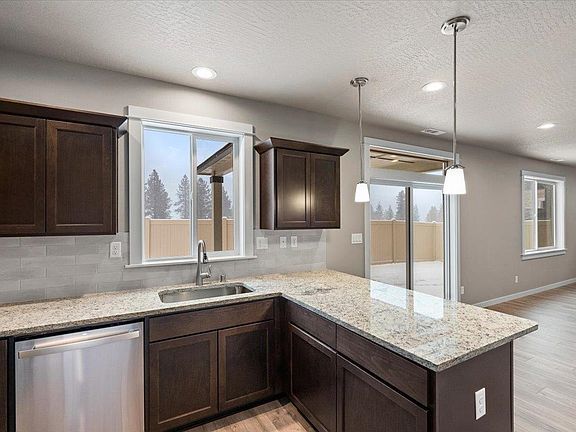 4th image of 18429 E 17th Ave #5/4