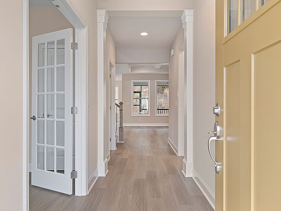 EF54 Emerson Foyer