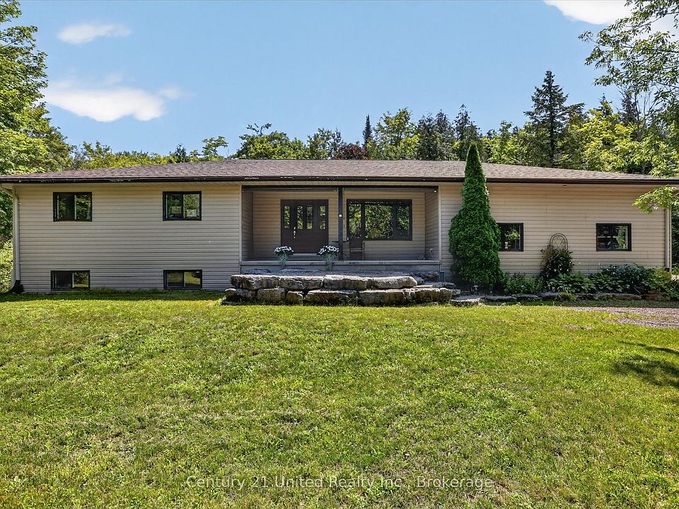 1st image of 923 Rock Rd
