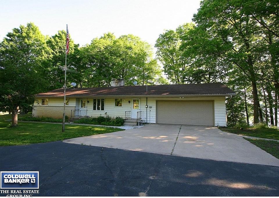 10551 E Rost Lake Rd