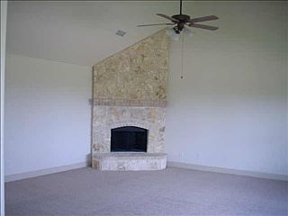 2nd image of 1086 Oak Creek Cir
