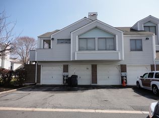 505 Michelle Ct, Newark, DE 19711