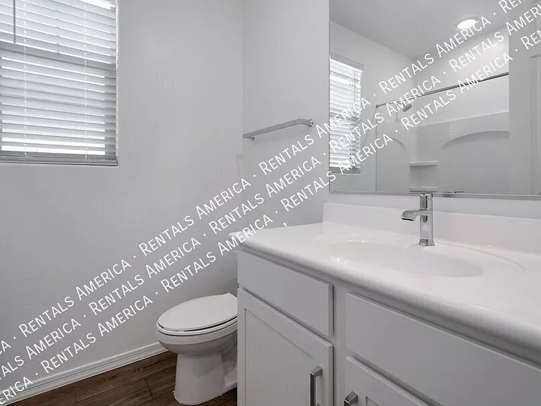 23015 E Starflower Dr — Photo 5