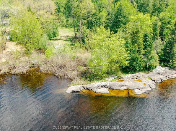 139 Gibson Bay Rd, Whitestone, ON P0A 1G0