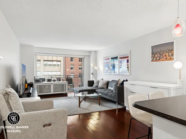 132 East 35th Street 11F image 3 of 10