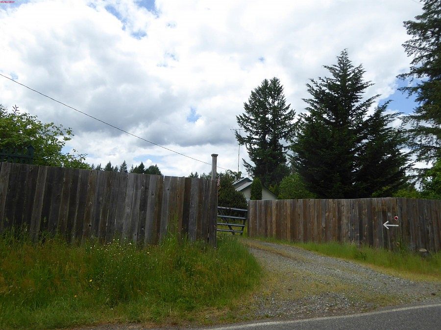2nd image of 11525 Endicott Rd SW