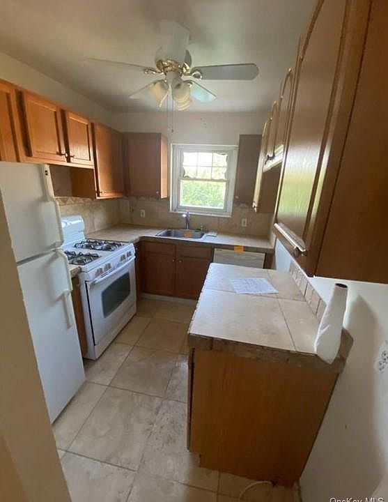 1879 Crompond Rd Peekskill, NY, 10566 Apartments for Rent Zillow