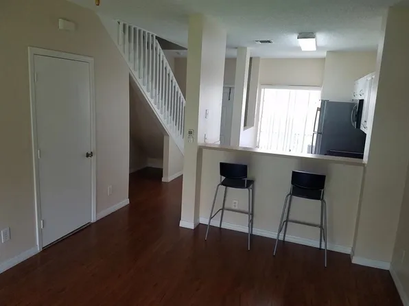 757 SW 122nd Ter, Hollywood, FL 33025