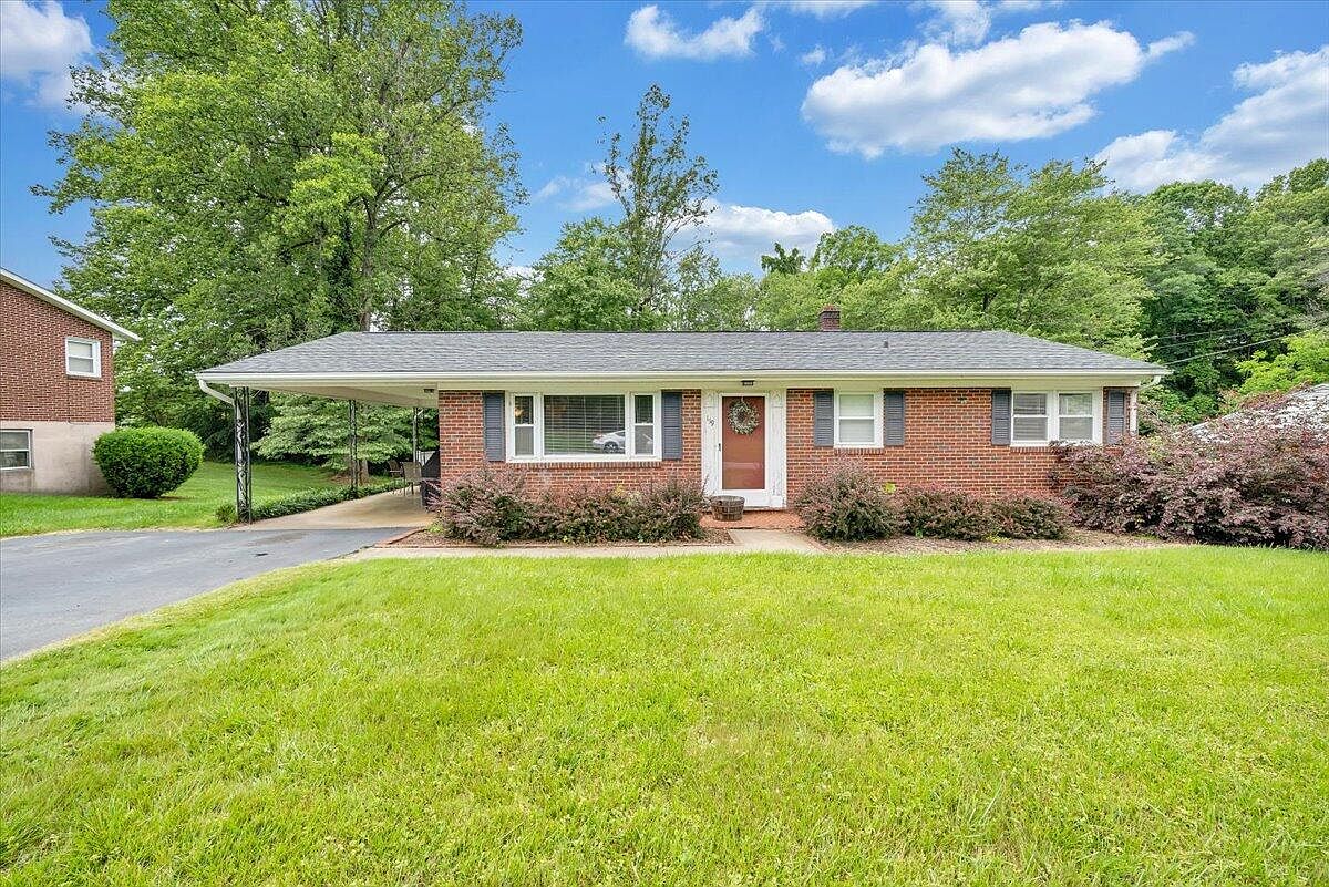119 Glendale Ct, Collinsville, VA 24078 Zillow