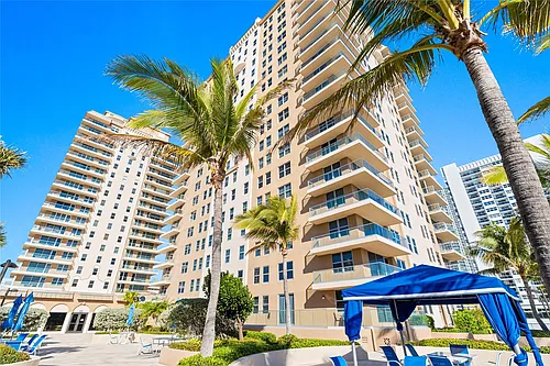 1920 S Ocean Dr #11B Photo 1