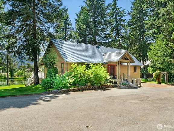 2nd image of 1093 Wood Duck Road