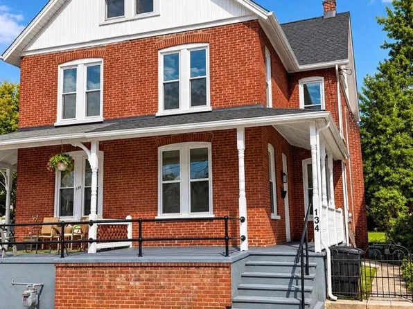 134 W Walnut St, Marietta, PA 17547