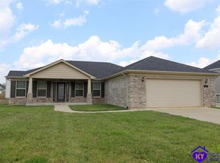 310 Riesling Way, Vine Grove, KY 40175