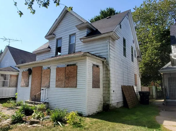 521 Studebaker St, South Bend, IN 46628