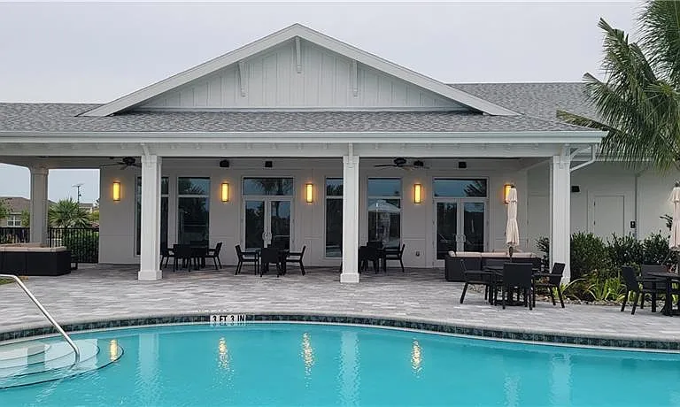 1393 Remington Trace Dr — Photo 11