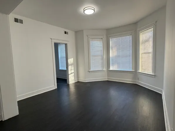 704 W Garfield Blvd Unit 2, Chicago, IL 60609