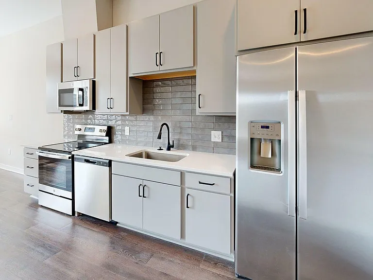 0A-Midpoint-West-Kitchen 0A-Midpoint-West-Kitchen