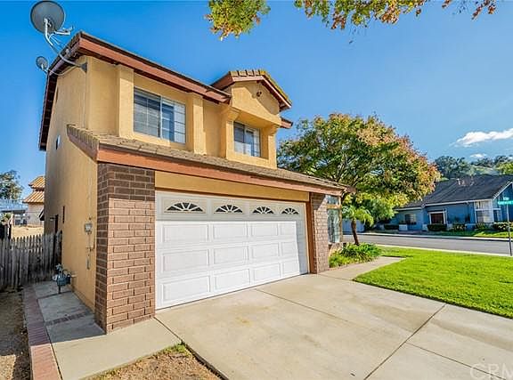 2nd image of 15931 Oak Canyon Dr