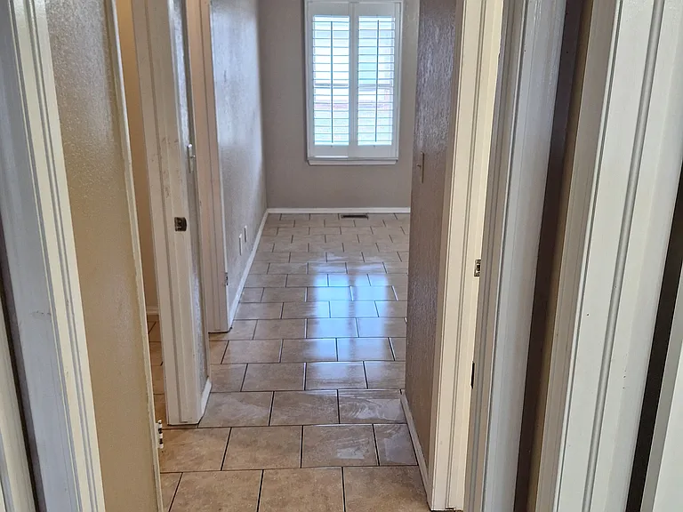 3 Emerald Ct — Photo 13