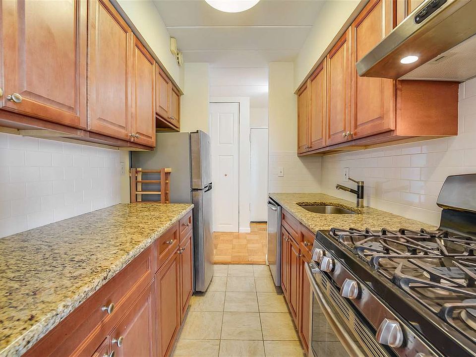 515 Anderson Ave Cliffside Park NJ Zillow