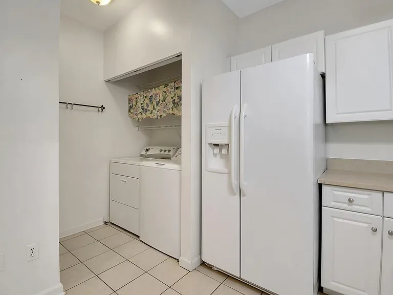 2231 Vista Cove Rd — Photo 12