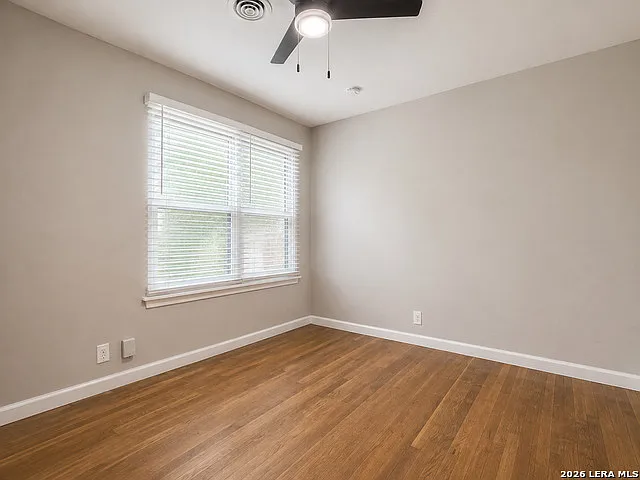 334 Shropshire Dr — Photo 24