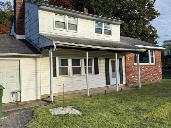 10 Duchess Ave, Marlton, NJ 08053