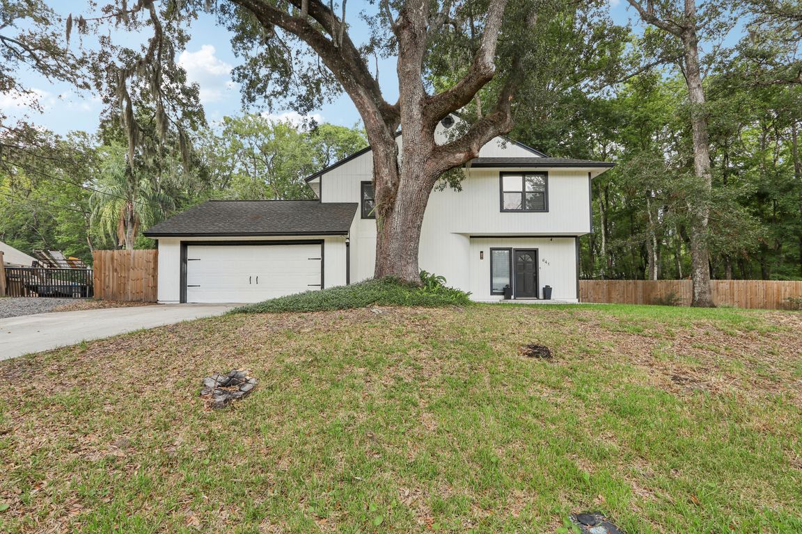 Nelson Dr-S3007-001.jpg