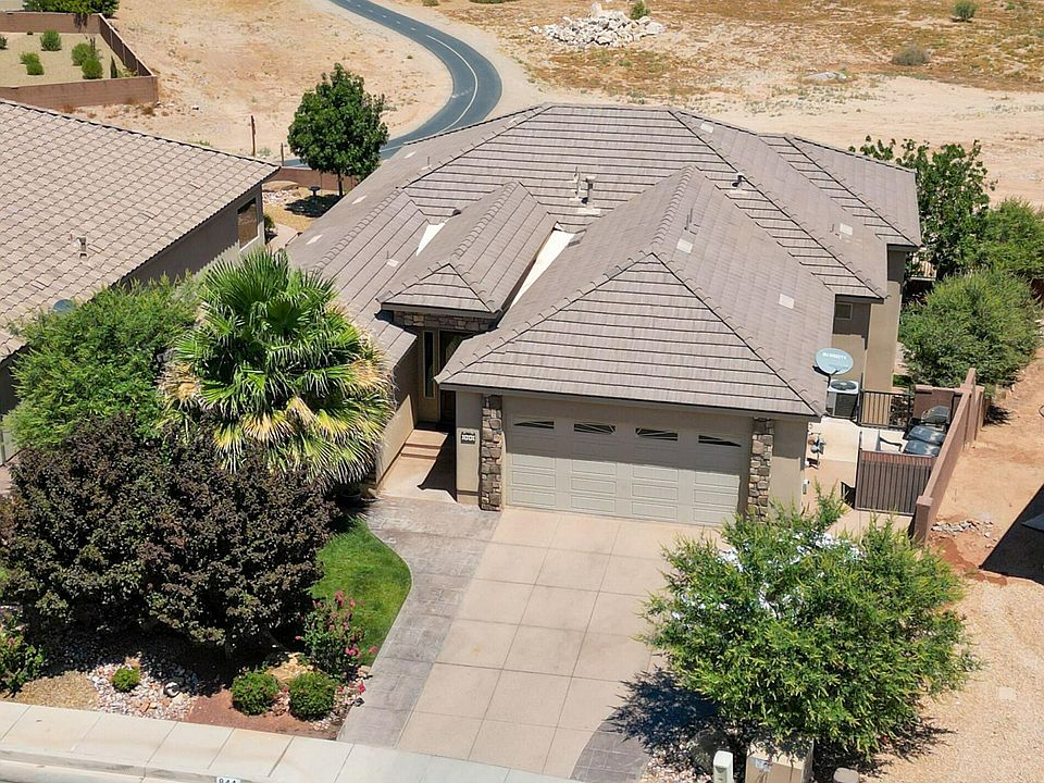 1st image of 844 W Las Colinas Dr