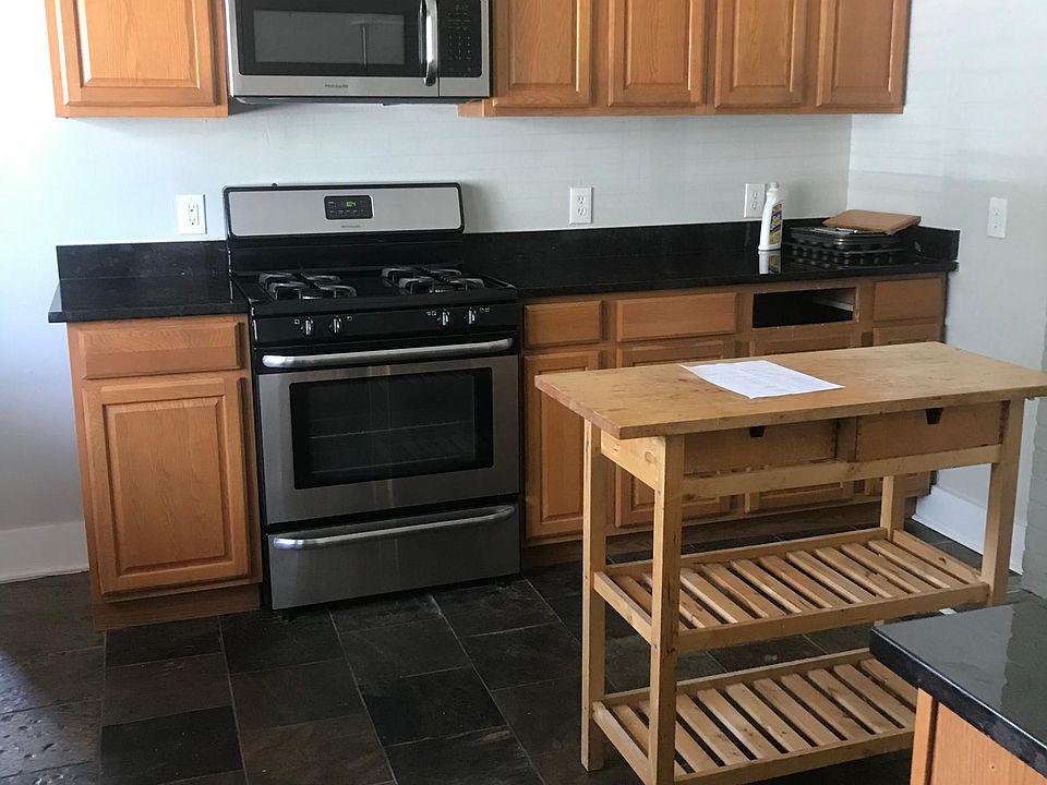 2nd image of 3826 Constance St #0