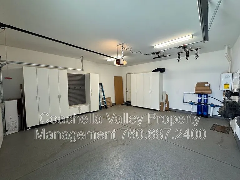 74635 Tesla Dr — Photo 74