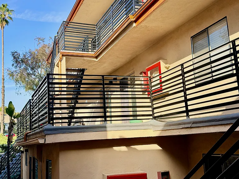 120 Roswell Ave #9 — Photo 63
