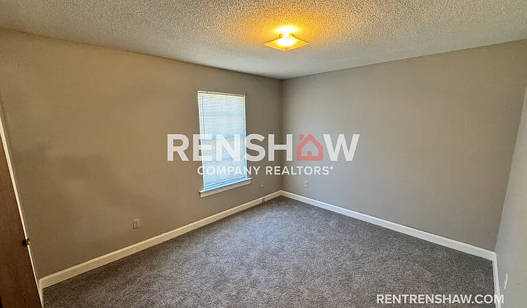 3220 S Mendenhall Rd #1A — Photo 9