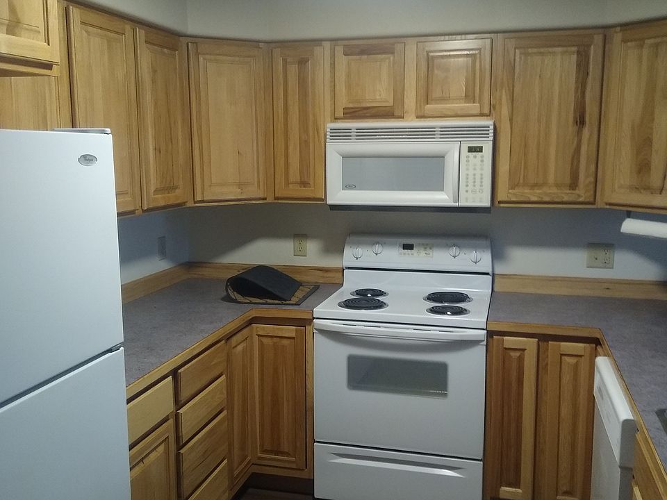 2nd image of 1714 Stampede Ave APT 107