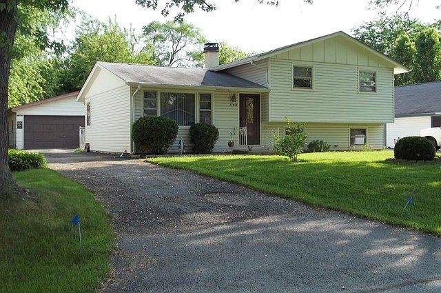 1st image of 17812 W Kewaunee Dr