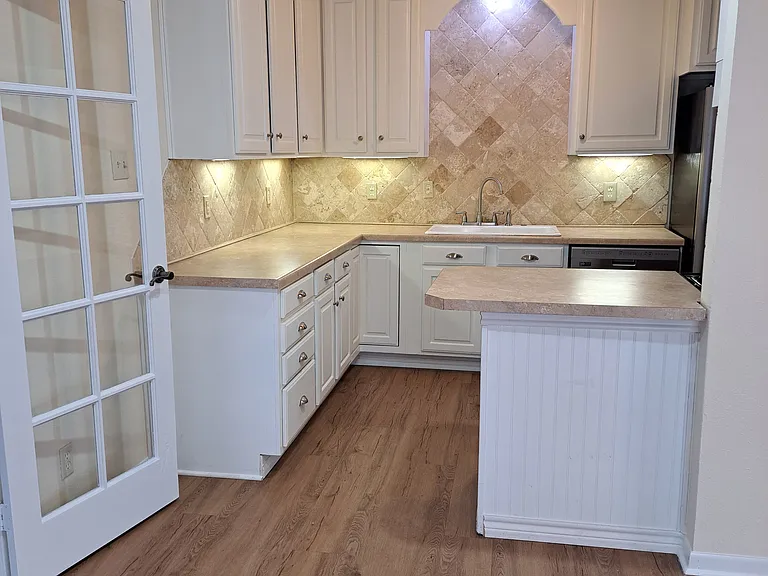 4006 Atlas Dr — Photo 4