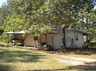 747 Lake Trace Rd, Converse, LA 71419