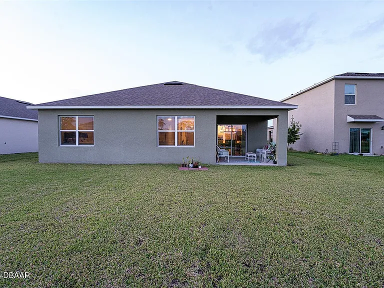 1326 Middle Lake Dr — Photo 34