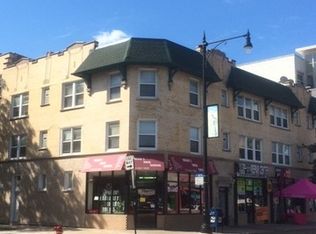 3107 W Lawrence Ave APT 3, Chicago, IL 60625