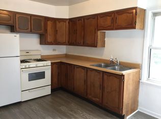 1203 Fairfield Rd #1203, Wauconda, IL 60084