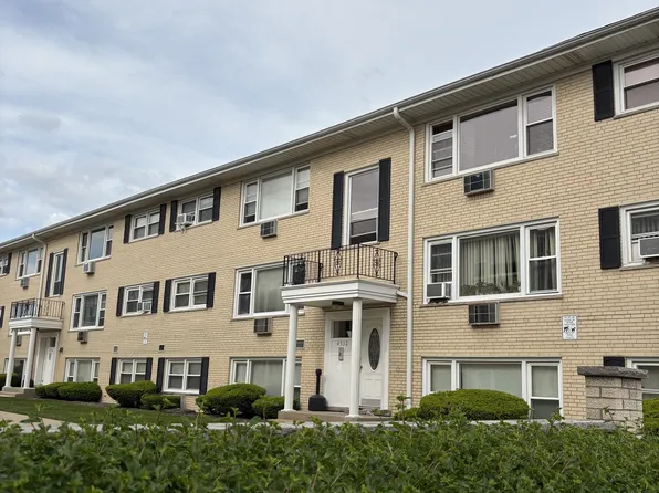 4932 Leonard Dr Unit 2A, Harwood Heights, IL 60706