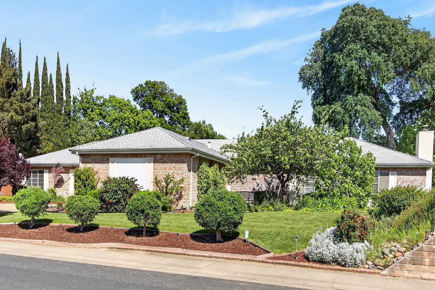 226 Firestone Dr