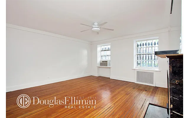 Rented by Douglas Elliman | media 26