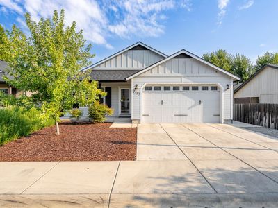 1595 S Columbus Ave, Medford, OR, 97501